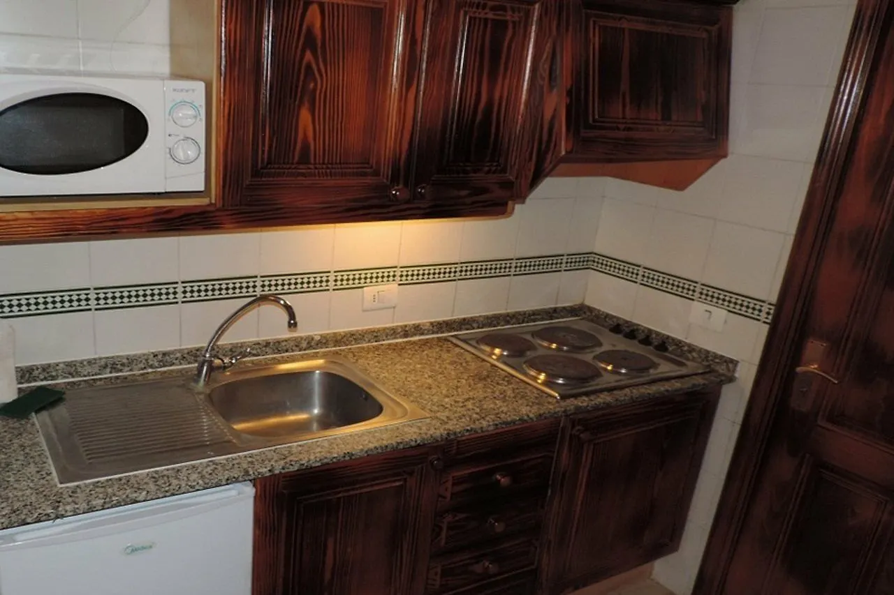 Green Park Apartments 골프 델 수르 0*,  스페인